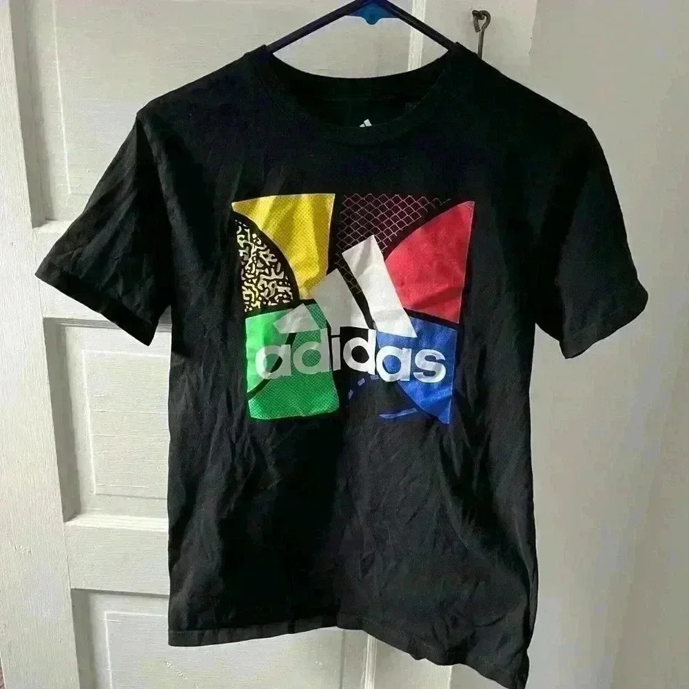 adidas kids large tshirt‎